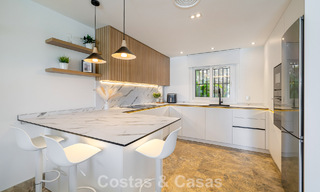 Villa adosada reformada en venta con vista al mar en el campo de golf al este de Marbella 800258 