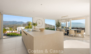 Elegante villa de lujo de estilo contemporáneo en venta en las colinas de Marbella Este 800305 