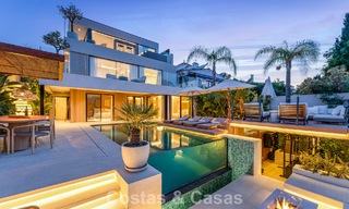 Villa moderna de lujo reformada con impresionantes vistas en venta en Nueva Andalucía, Marbella 800343 