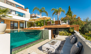 Villa moderna de lujo reformada con impresionantes vistas en venta en Nueva Andalucía, Marbella 800351 