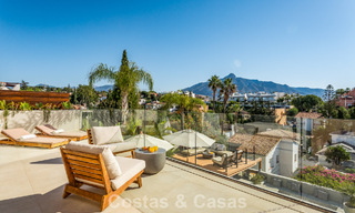 Villa moderna de lujo reformada con impresionantes vistas en venta en Nueva Andalucía, Marbella 800359 