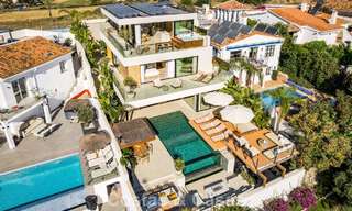 Villa moderna de lujo reformada con impresionantes vistas en venta en Nueva Andalucía, Marbella 800361 