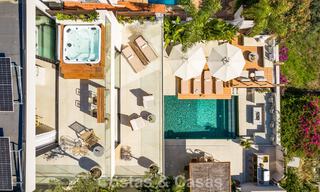 Villa moderna de lujo reformada con impresionantes vistas en venta en Nueva Andalucía, Marbella 800366 