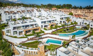 Lujosa casa adosada en venta cerca de Puente Romano, Milla de Oro de Marbella 800377 