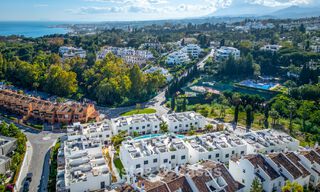 Lujosa casa adosada en venta cerca de Puente Romano, Milla de Oro de Marbella 800380 