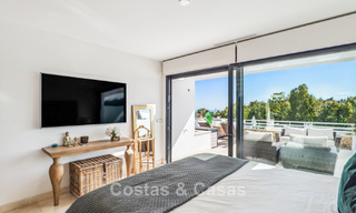Lujosa casa adosada en venta cerca de Puente Romano, Milla de Oro de Marbella 800381 