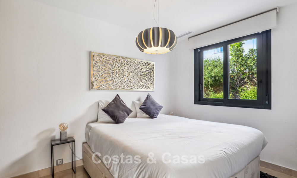 Lujosa casa adosada en venta cerca de Puente Romano, Milla de Oro de Marbella 800383