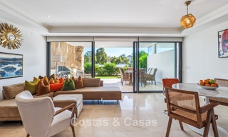 Lujosa casa adosada en venta cerca de Puente Romano, Milla de Oro de Marbella 800390 