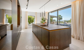Moderna villa de lujo mediterránea en venta en una urbanización cerrada en Marbella - Benahavís 800400 