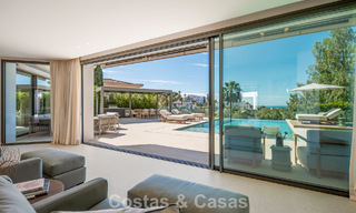 Moderna villa de lujo mediterránea en venta en una urbanización cerrada en Marbella - Benahavís 800408 