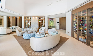 Moderna villa de lujo mediterránea en venta en una urbanización cerrada en Marbella - Benahavís 800415 