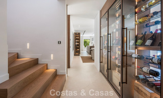 Moderna villa de lujo mediterránea en venta en una urbanización cerrada en Marbella - Benahavís 800422 