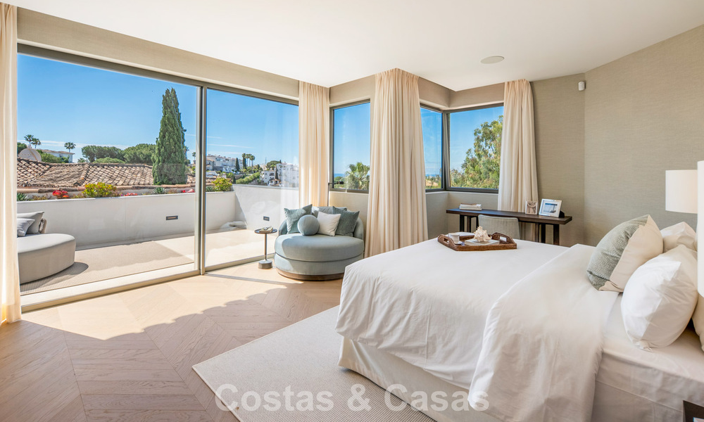 Moderna villa de lujo mediterránea en venta en una urbanización cerrada en Marbella - Benahavís 800447