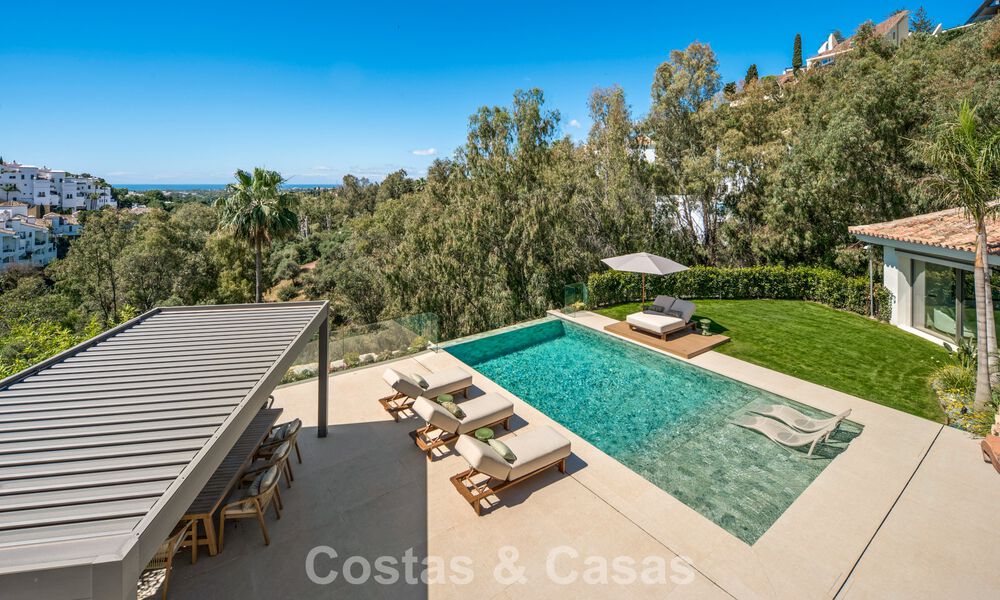 Moderna villa de lujo mediterránea en venta en una urbanización cerrada en Marbella - Benahavís 800452