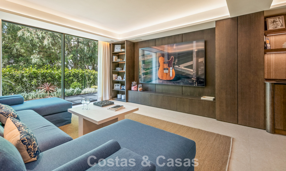 Moderna villa de lujo mediterránea en venta en una urbanización cerrada en Marbella - Benahavís 800462