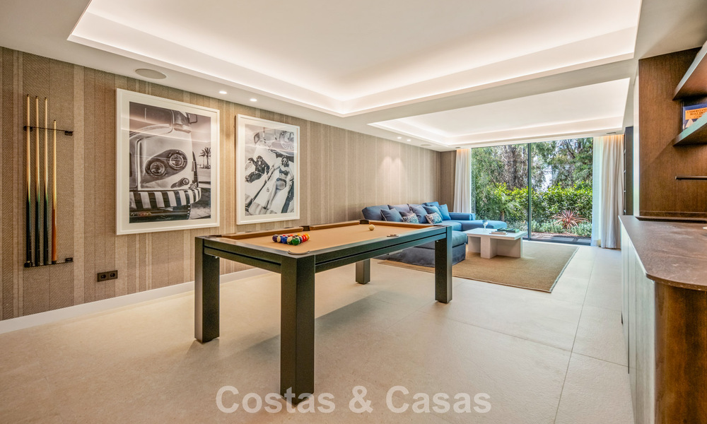 Moderna villa de lujo mediterránea en venta en una urbanización cerrada en Marbella - Benahavís 800464