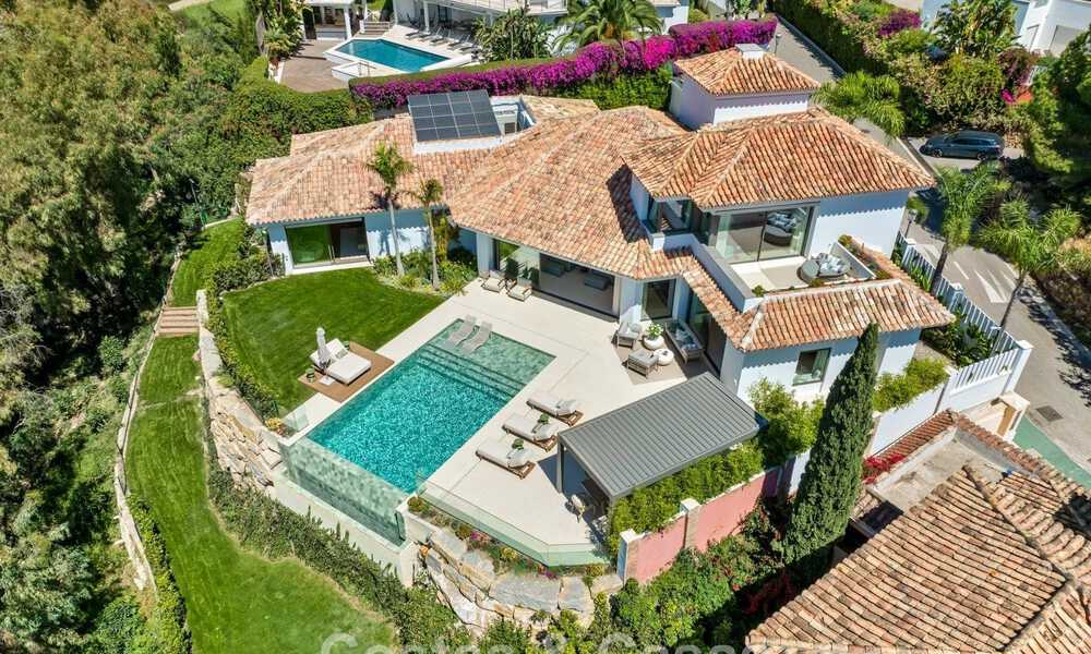 Moderna villa de lujo mediterránea en venta en una urbanización cerrada en Marbella - Benahavís 800476
