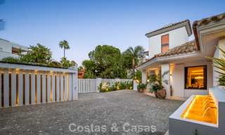 Moderna villa de lujo mediterránea en venta en una urbanización cerrada en Marbella - Benahavís 800495 