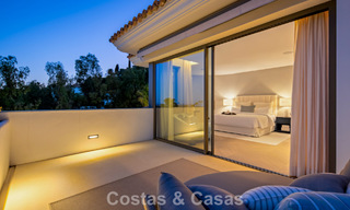 Moderna villa de lujo mediterránea en venta en una urbanización cerrada en Marbella - Benahavís 800503 