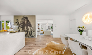 Villa de lujo mediterránea de una sola planta en venta en primera línea de golf en Guadalmina, Marbella 800565 