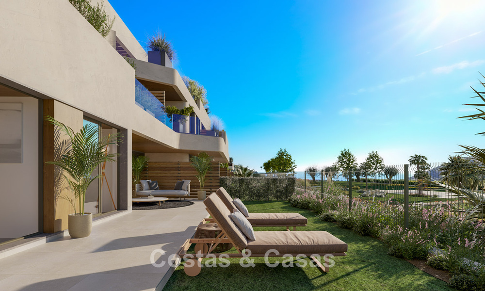 Apartamentos de golf contemporáneos en venta cerca de Sotogrande, Costa del Sol 800711
