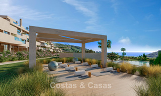 Apartamentos de golf contemporáneos en venta cerca de Sotogrande, Costa del Sol 800721 