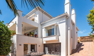 Amplia villa de estilo arquitectónico español moderno con impresionantes vistas al mar en venta en Manilva, Costa del Sol 800627 