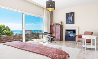 Amplia villa de estilo arquitectónico español moderno con impresionantes vistas al mar en venta en Manilva, Costa del Sol 800629 