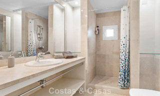 Amplia villa de estilo arquitectónico español moderno con impresionantes vistas al mar en venta en Manilva, Costa del Sol 800656 