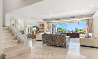 Amplia villa de estilo arquitectónico español moderno con impresionantes vistas al mar en venta en Manilva, Costa del Sol 800659 