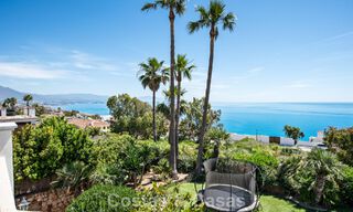 Amplia villa de estilo arquitectónico español moderno con impresionantes vistas al mar en venta en Manilva, Costa del Sol 800670 