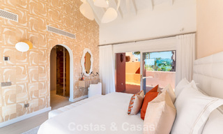 Exclusivo ático dúplex en primera línea de playa en venta en la new golden mile entre Marbella y Estepona 800780 