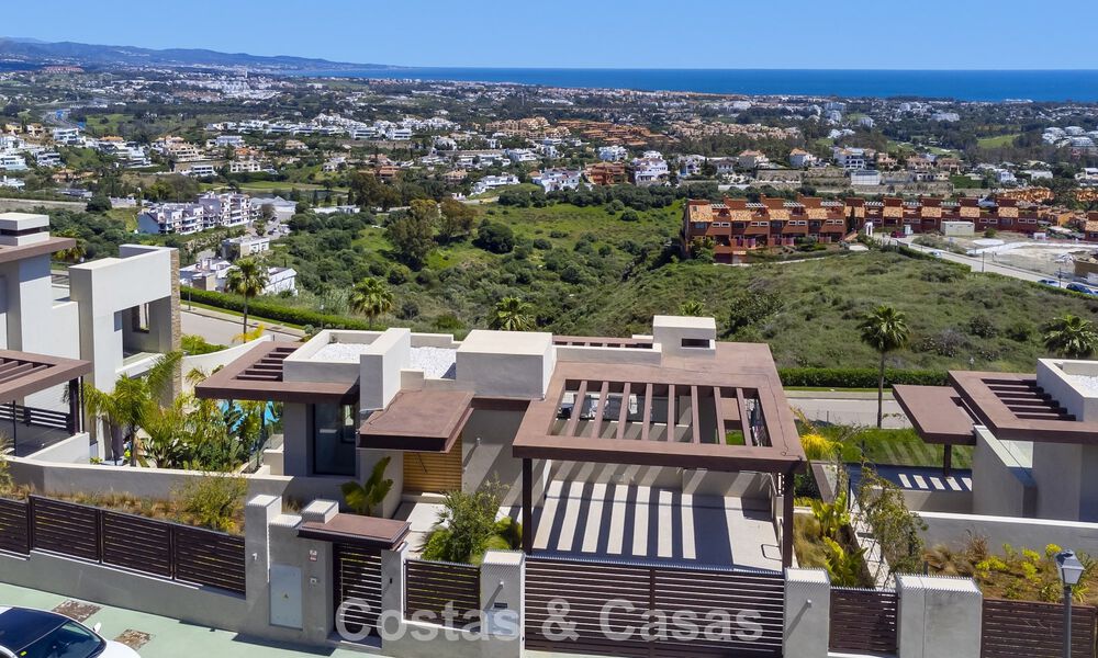 Villa de lujo contemporánea con vistas panorámicas en venta en las colinas de Marbella - Benahavís 800794