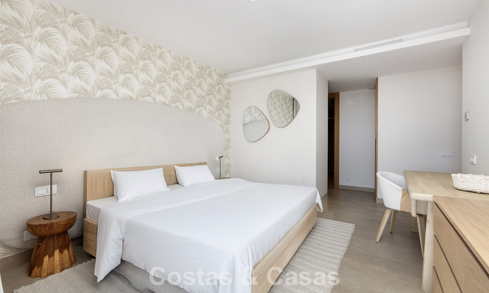 Villa de lujo contemporánea con vistas panorámicas en venta en las colinas de Marbella - Benahavís 800817