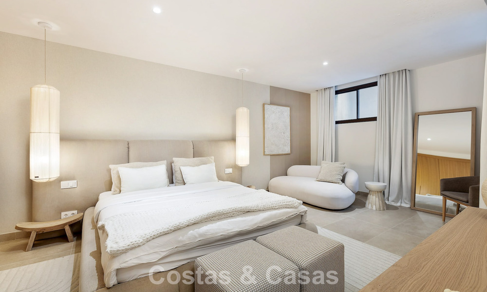 Villa de lujo contemporánea con vistas panorámicas en venta en las colinas de Marbella - Benahavís 800819