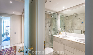 Ático dúplex de alta gama en venta en un exclusivo complejo de golf en Nueva Andalucía, Marbella 800978 