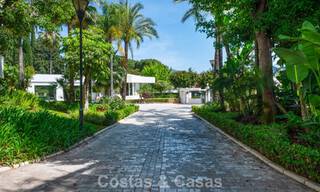 Ático dúplex de alta gama en venta en un exclusivo complejo de golf en Nueva Andalucía, Marbella 801009 