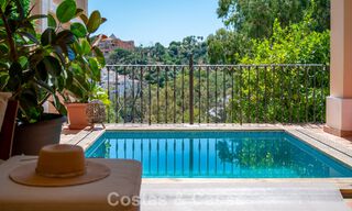 Amplia vivienda familiar en venta en una exclusiva urbanización cerrada en la codiciada Nueva Andalucía, Marbella 801085 