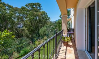 Amplia vivienda familiar en venta en una exclusiva urbanización cerrada en la codiciada Nueva Andalucía, Marbella 801096 