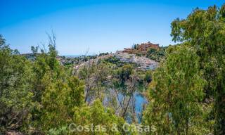 Amplia vivienda familiar en venta en una exclusiva urbanización cerrada en la codiciada Nueva Andalucía, Marbella 801115 
