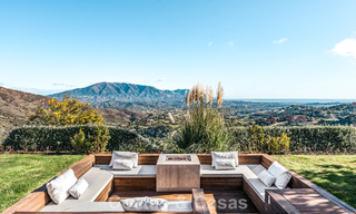 Impresionante villa de lujo con arquitectura minimalista moderna en venta en las colinas de Marbella Este 801131 