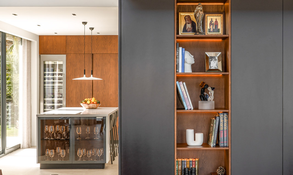 Impresionante villa de lujo con arquitectura minimalista moderna en venta en las colinas de Marbella Este 801145