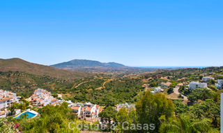 Villa de lujo contemporánea con elegante arquitectura moderna e impresionantes vistas en venta en Marbella Este 801164 