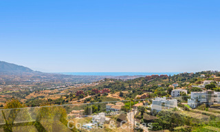 Villa de lujo contemporánea con elegante arquitectura moderna e impresionantes vistas en venta en Marbella Este 801238 