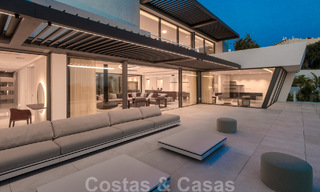 Villa moderna, lista para entrar a vivir, en venta con vistas en La Quinta, una urbanización de golf en Marbella - Benahavís 801052 