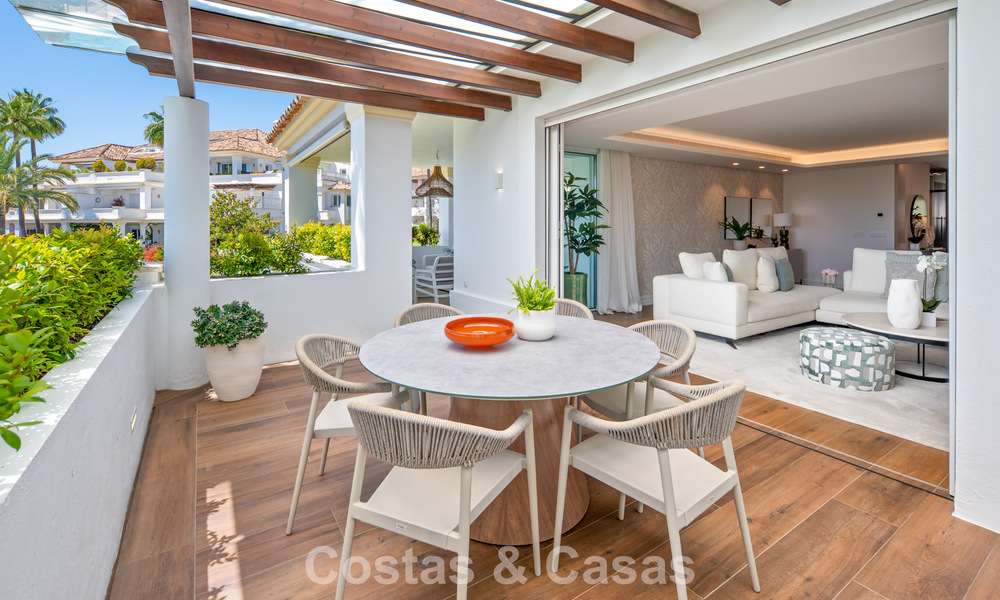 Amplio apartamento de lujo en venta en un exclusivo complejo de la Milla de Oro de Marbella 801402