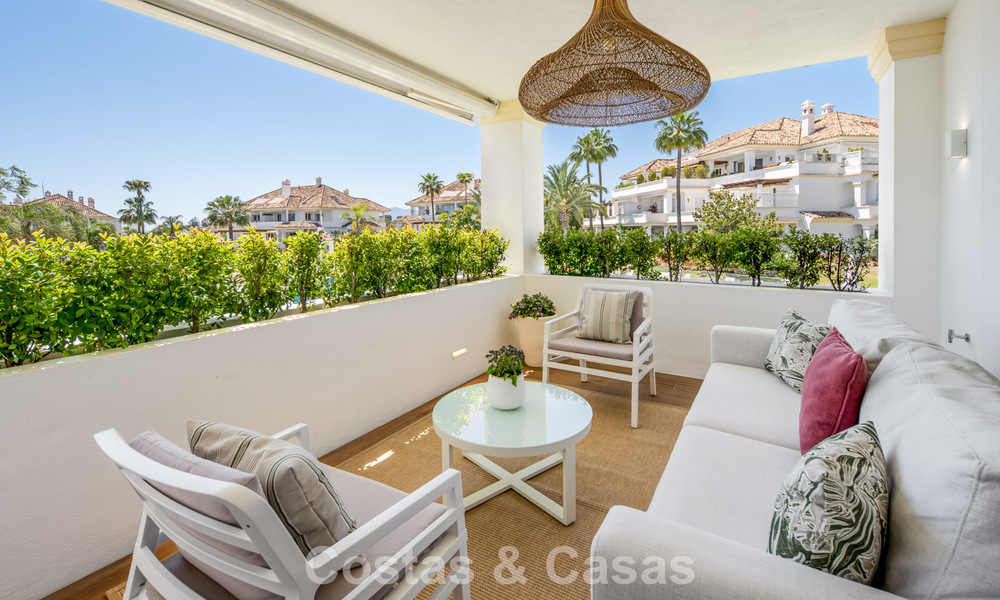 Amplio apartamento de lujo en venta en un exclusivo complejo de la Milla de Oro de Marbella 801406
