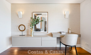 Amplio apartamento de lujo en venta en un exclusivo complejo de la Milla de Oro de Marbella 801411 
