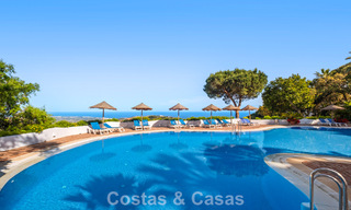 Amplio ático moderno con vistas panorámicas en venta al este de Marbella 801494 