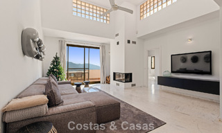 Amplio ático moderno con vistas panorámicas en venta al este de Marbella 801509 